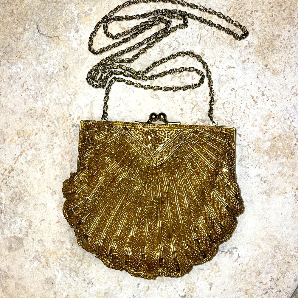 Vintage 50-60’s La Regale Golden Beaded Clutch Kiss Lock Clam Shell Evening Bag. - Picture 9 of 9